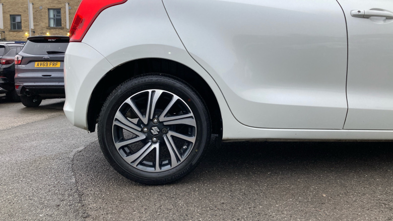 Suzuki Swift 1.2 Dualjet 83 12V Hybrid SZ-L 5dr Petrol Hatchback